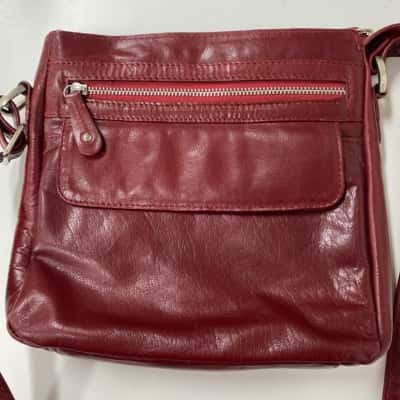 Cobb & Co Womens Handbag Maroon 