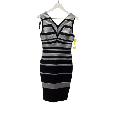 Karen Millen women’s Size 10 Black & White Dress 