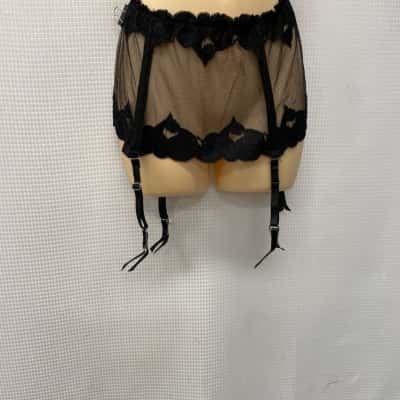  Womens  Suspenders Size 14 / 42 Black  