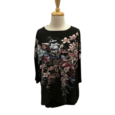 Katies Floral Top.  Size S.  New with tags 