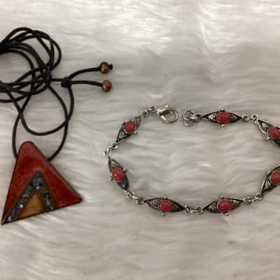  Womens Bracelet / Pendant Necklace Set