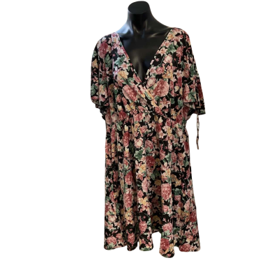 Shein Womens  Size XXXXL Casual Dress Black  / Floral 