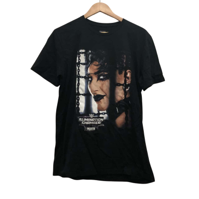 WWE Elimination Chamber 2024 Mens  Size M Short Sleeve T-shirt Black  