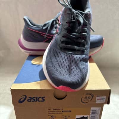 Asics Women's  Size US6.5 Trainers 