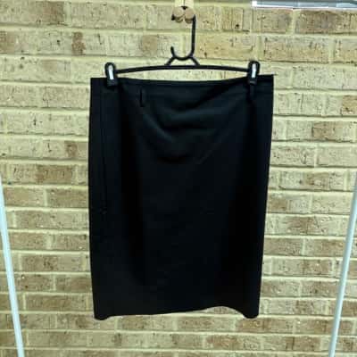 Forever New Womens  black skirt Size 16 