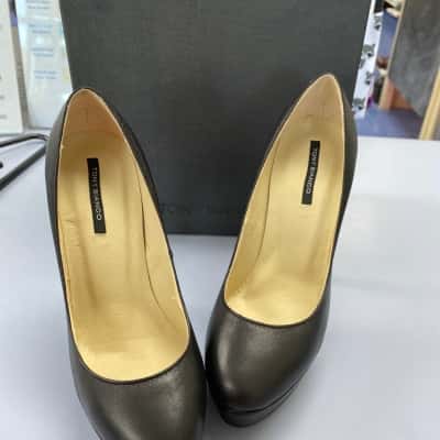 Tony Bianco  Black Heels   Size 5 