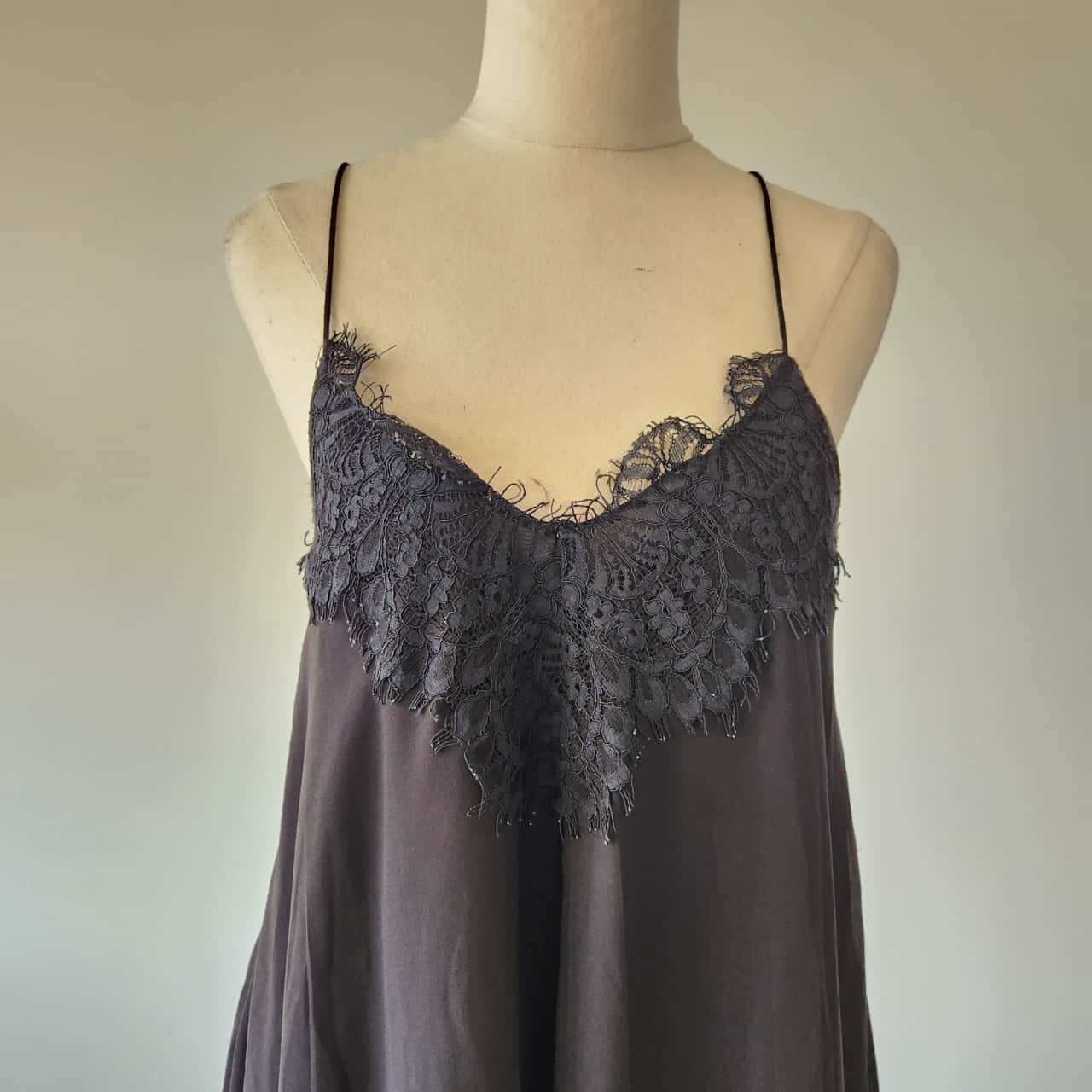 chinese dress ladies Stylestalker - Elegant Lace Dress main image 1