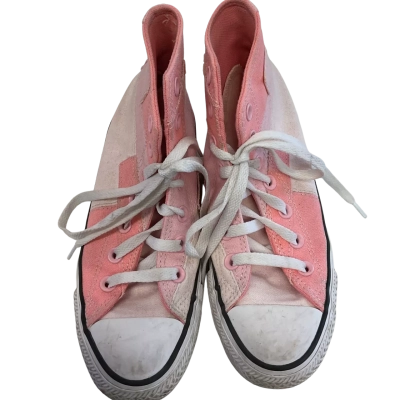 Converse Womens Pink Chuck Taylor - Size 6