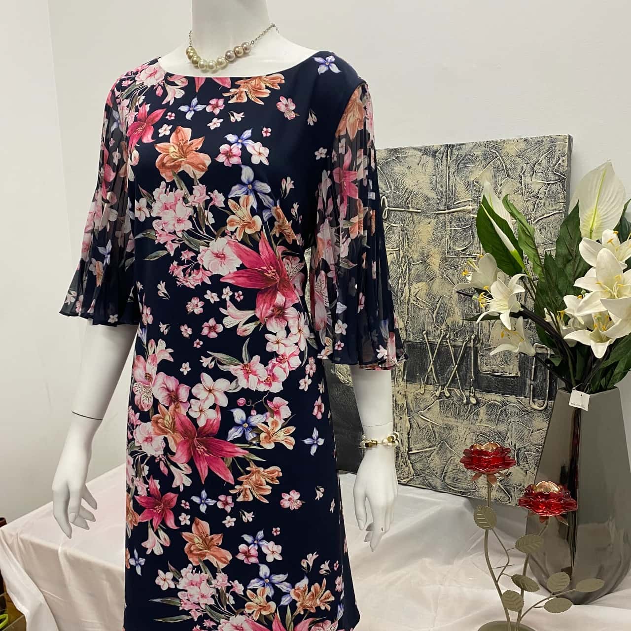 Floral dress size 16 Clearance