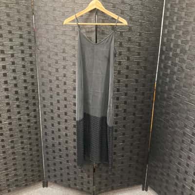 Silk Laundry Womens  Size L Sleeveless Dress  Black  