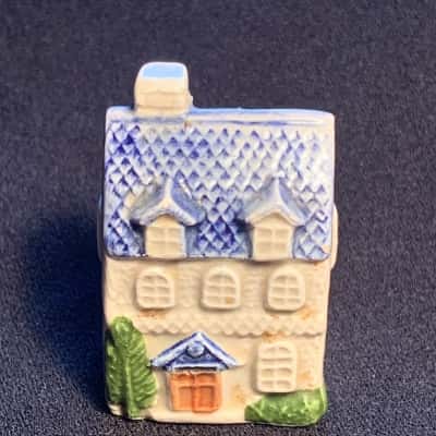 Miniature Vintage Delft Blue Cottage
