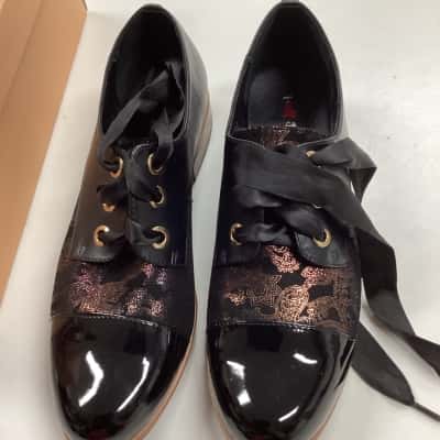 I Love Billy Womens  Size 38 Flats Black  Sh