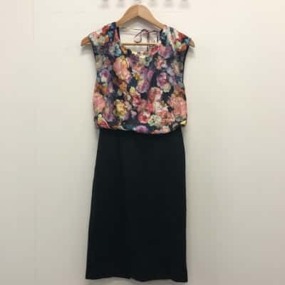 Forever New Womens  Size 8 Midi Dress Black  / Floral 