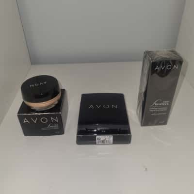 Avon 3 Pieces make-up unused