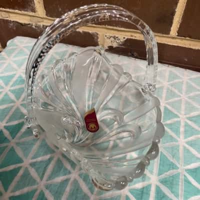 Waltherglas Nautilus Glass Basket