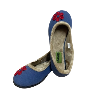  Women’s Panda Slippers Sz10