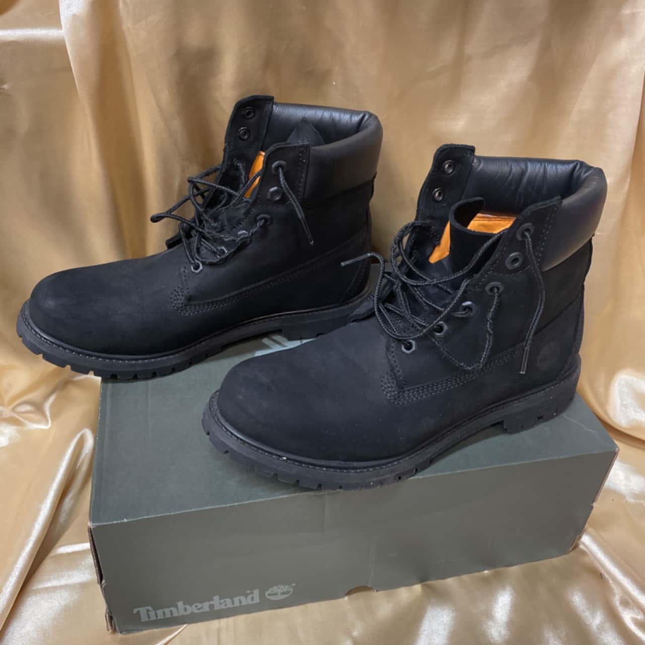 Timberland Womens Size 10 Black waterproof boots(s)