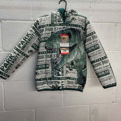  Kids  Size 6 Jacket Green / White Jurassic park 