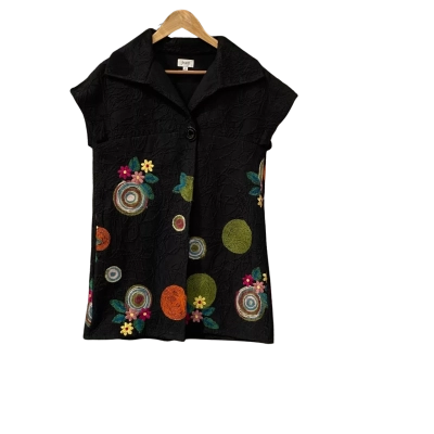 Jham Womens  Size 12 single button short sleeve coat Black  / Pattern 