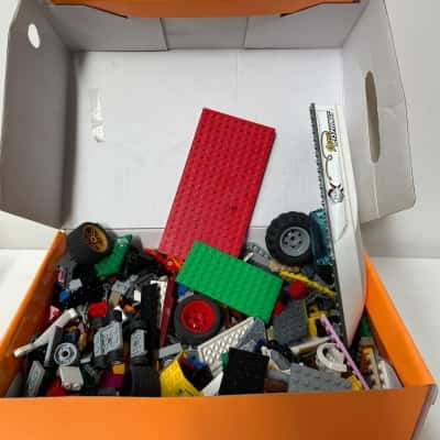 1.5 KG of Lego mixed