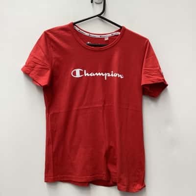 Champion Womens  Size M T-Shirt Red 