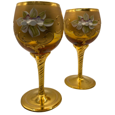 Murano pair of decorative glasses 