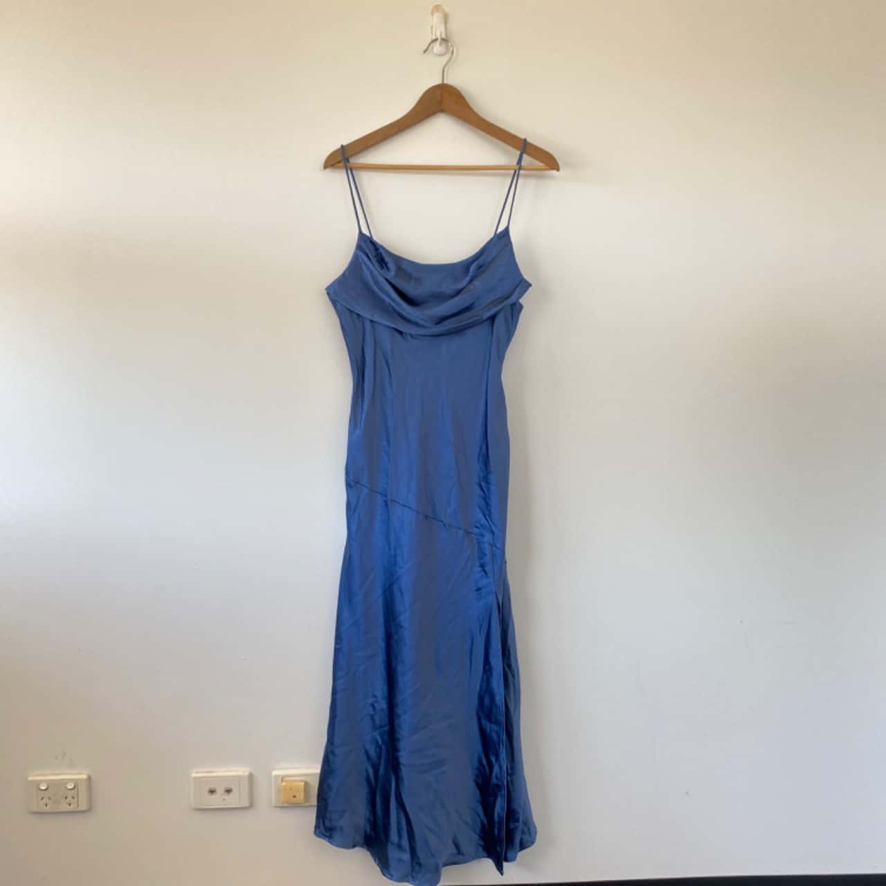 HELLO MOLLY LYCHEE BLUE MARTINI SATIN MIDI DRESS Size 14/XL(s)
