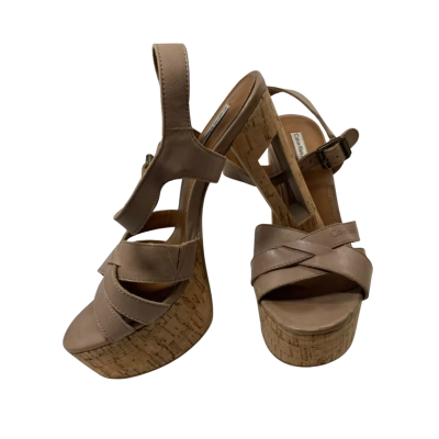 Calvin Klein Jeans Womens  Size 37 Heels Beige 