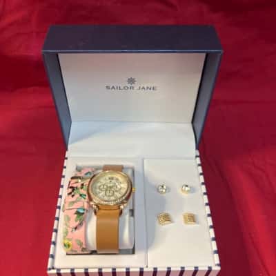  Sailor Jane Women's Earrings / Watch Set