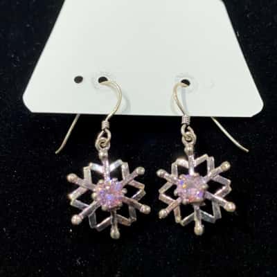  Womens Earrings Pink  / Silver 