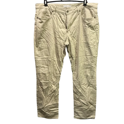 R.M. Williams Mens  Size 40/32 Wide Leg Jeans Beige 
