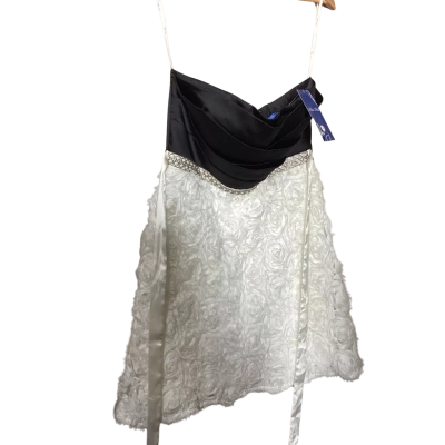 Mei Mei Womens  Size 12 Black  / White Dress