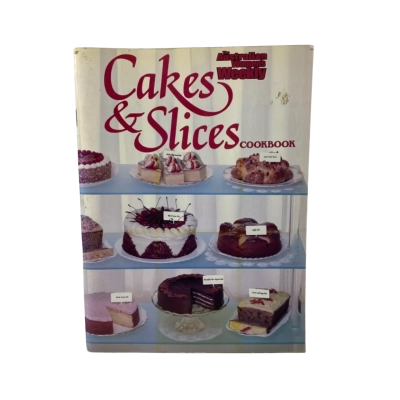 The Australian Women’s Weekly Cakes & Slices Cookbook