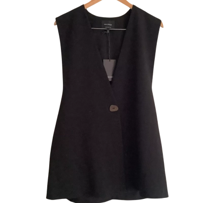 BNWT*Decjuba   Mila Longline Vest.  Black.  Size 12 