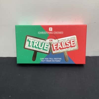 NEW - Christmas Crowd True or False game