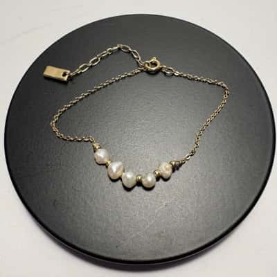  Child Sized Stamped J Gold Tone Fresh Water Pearl Bracelet 