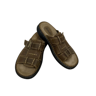 Mens Dakota Size 7 Sandals  