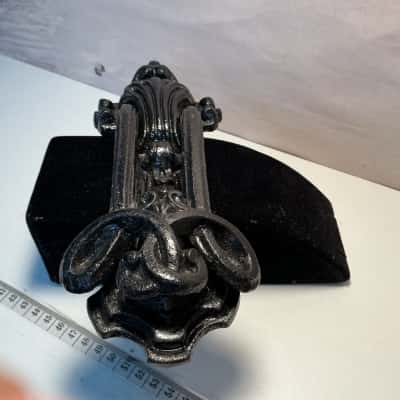 Antique Kenrick Victorian /Federation Cast Iron Door Knocker
