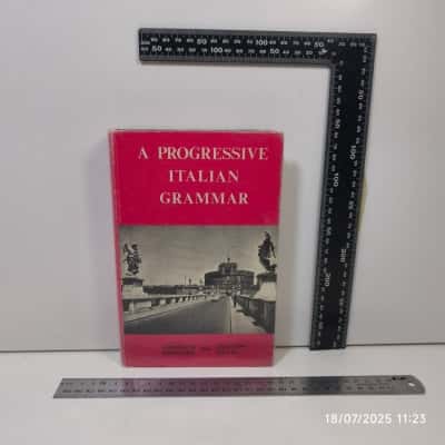 A Progressive Italian Grammar Book 