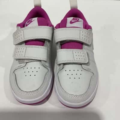 Nike Kids  Size 29 Purple / White Shoes