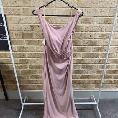  Womens legends bridal blush pink bridesmaid dress Size 16 