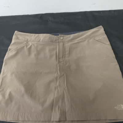The North Face Womens  Size 14 Mini Skirt Brown 