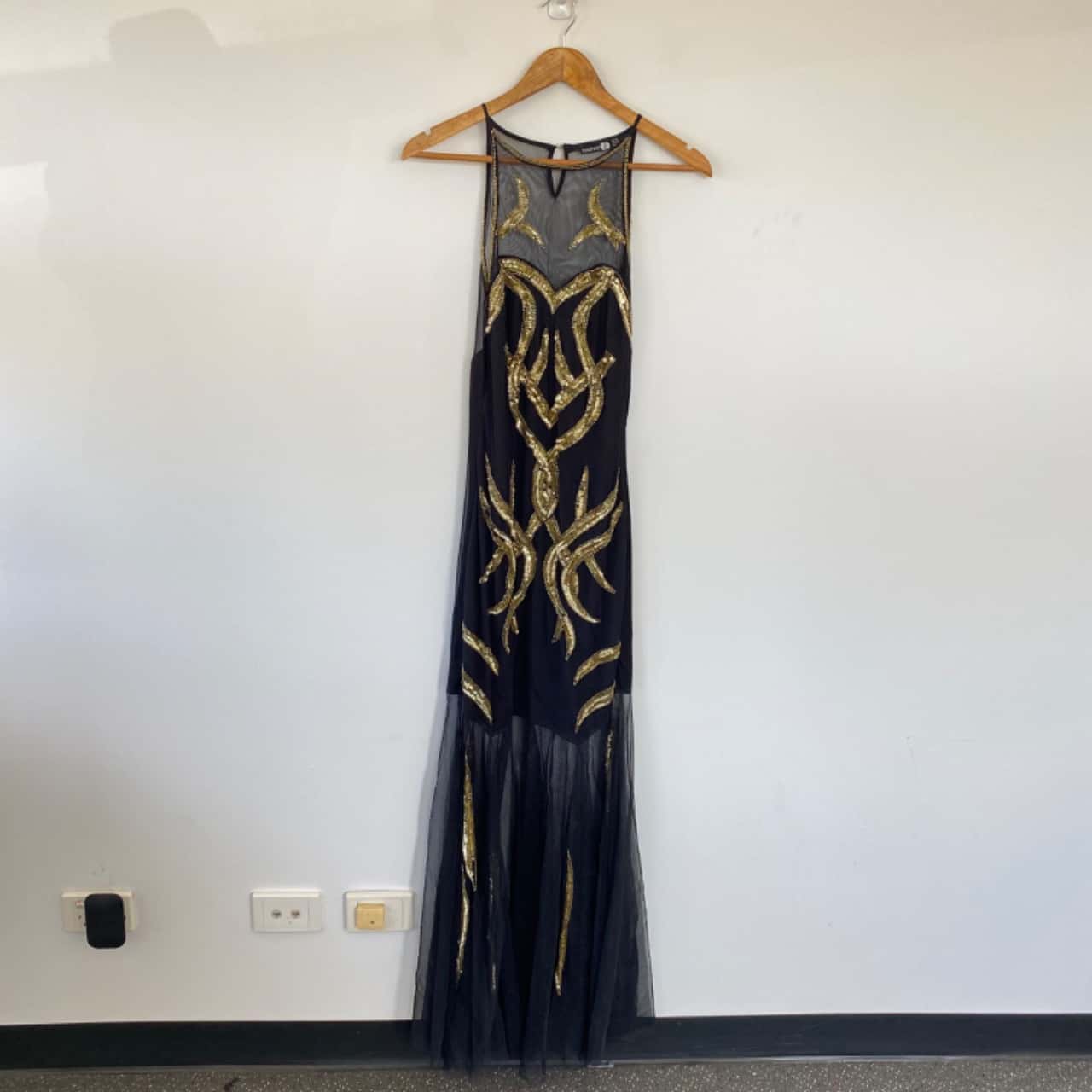 boohoo gold and black dress Golden yellow dresses - up to 8 available