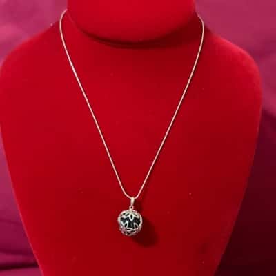  Women's Magnolia 925 Silver Chain featuring a Floral Filigree Ball Pendant Necklace 