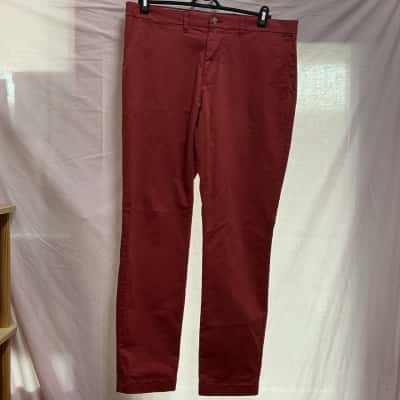 Tommy Hilfiger Mens  Size L Slim fit Pants Maroon 