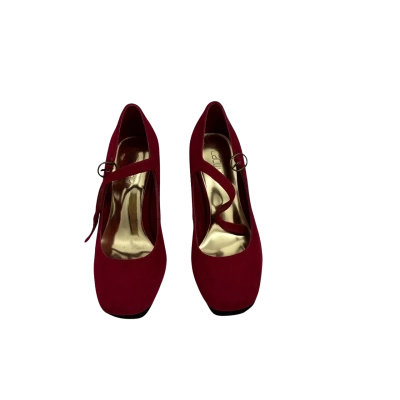 Inniu Catwalk Block Heels.  Size 38 / 7 