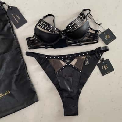 Honey Birdette Womens  Size 10 SKYE Bra and Panties Set -Black - NEW with Tags