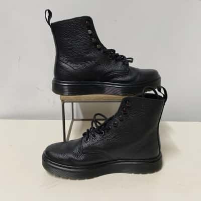 Dr Martens Size 7 Black  Noir