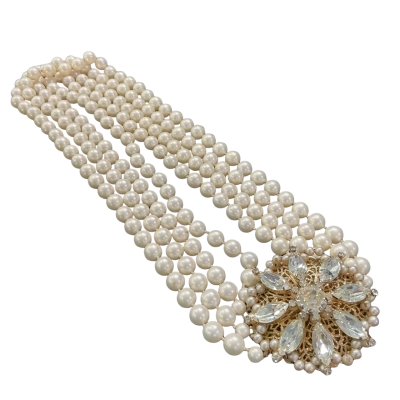 Vintage Vendome Faux Pearl and Rhinestone Beaded Necklace Gold-tone/ Pearl 