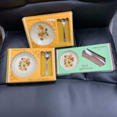 Johnson 1970's bowl and spoon giftware by 2, plus butter pad and knife set by 1